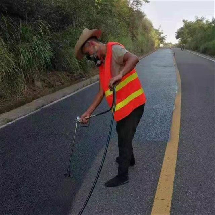 濮阳 彩色防滑路面的底涂是保障路面附着力